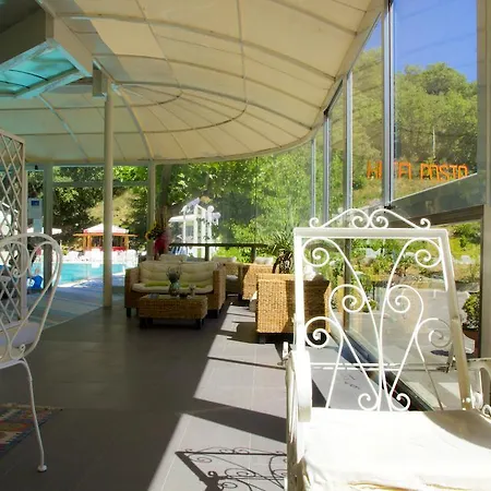 Posta Hotel 4*